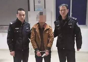 震惊！柳江一男子趁妻子临产，居然在外面做这种事！