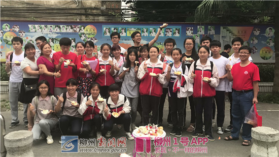 广西高考首日平安顺利 8日下午15时开始外语考试
