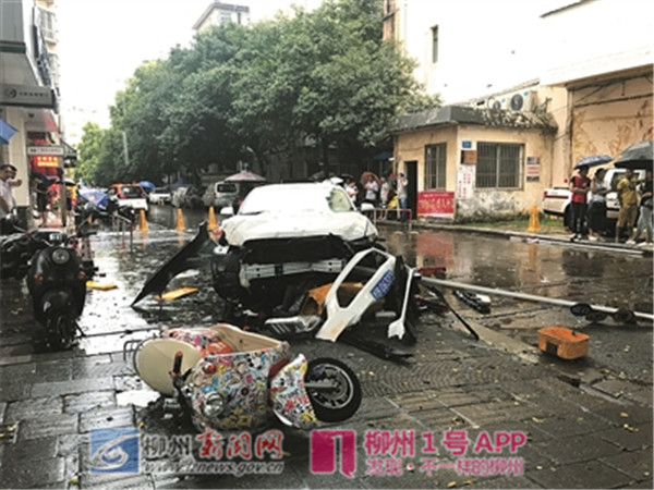 我市有公司承接“代处理交通事故”服务 交警这样回应