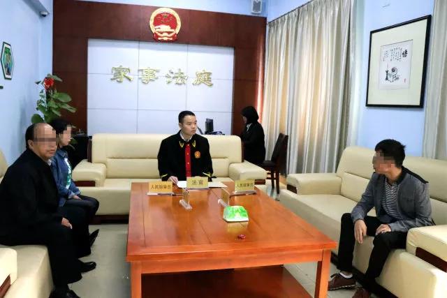 囧！柳州一对男女认识6天就闪婚，没想到婚后竟然…
