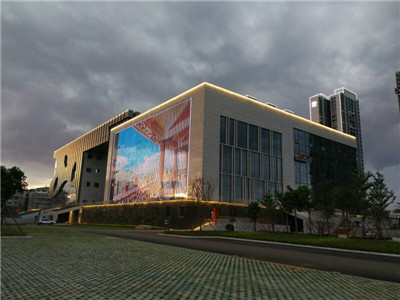 鹿寨县文化艺术中心工程——国家 “AAA级安全文明标准化工地”和自治区“建设工程优质结构奖”.jpg