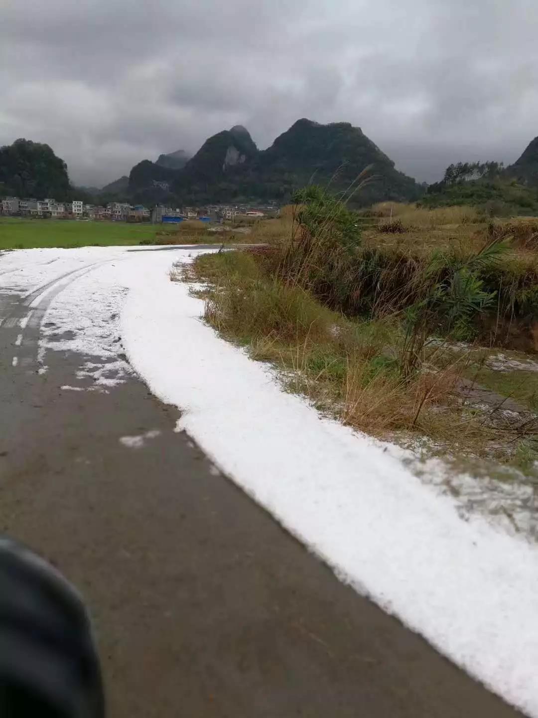 视频|柳城今天下汤圆大的冰雹了！强对流天气又来咯~