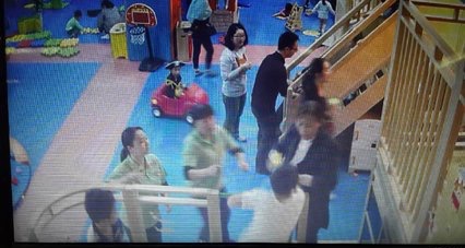 柳州家长为孩子抢游戏项目群殴？柳州网警已有调查结果