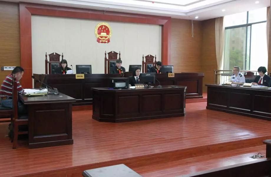 男子伪造印章导致广西五建莫名欠款上千万元，一审被判...
