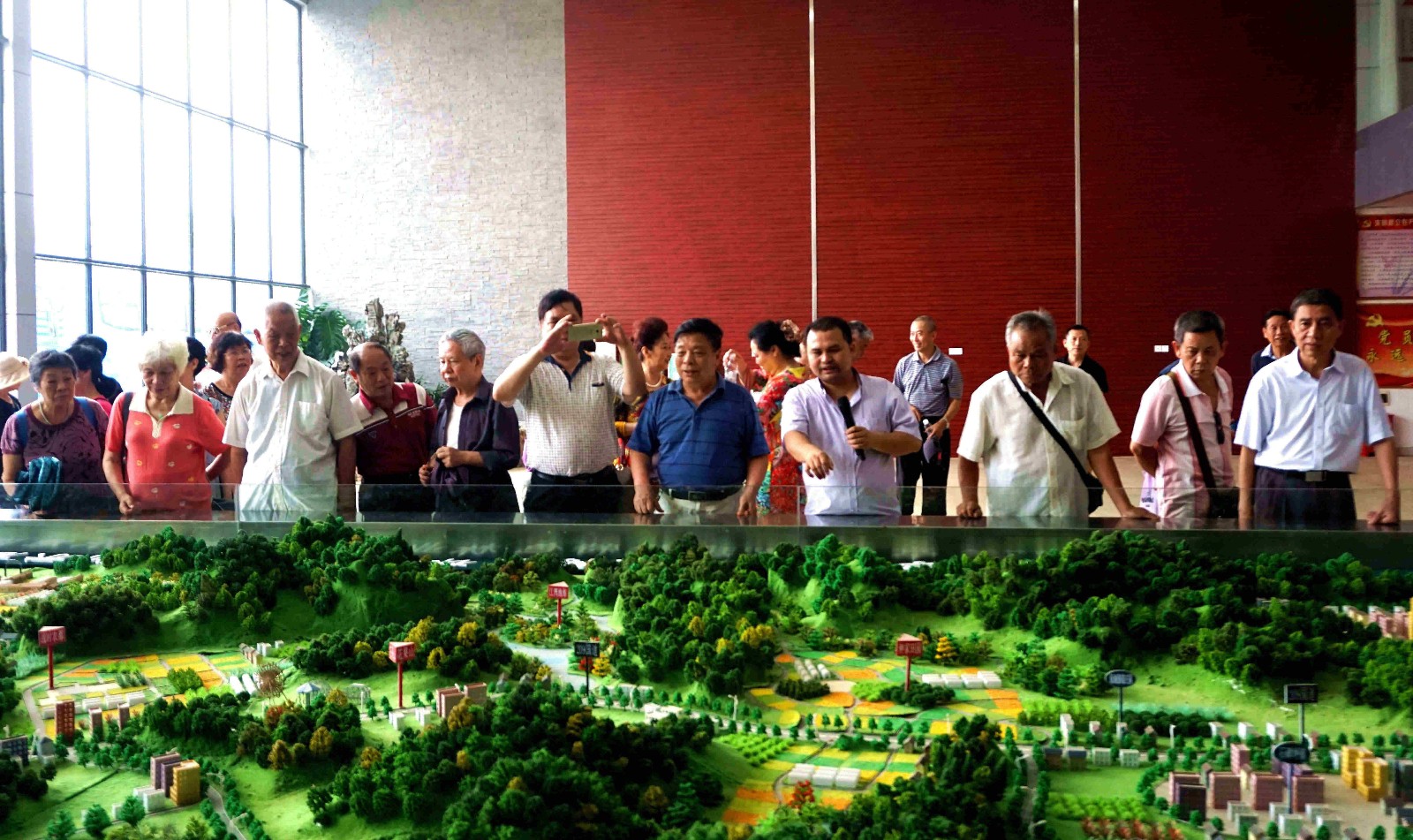 实地感受新变化，为农业产业化点赞