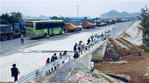 微信图片_201805281015003_副本.jpg