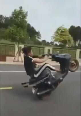 QQ截图20180603202321.jpg QQ截图20180603202321.jpg