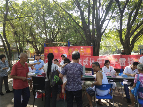 禁毒创示范 柳州在行动|龙擎苑社区开展6·26国际禁毒日宣传活动