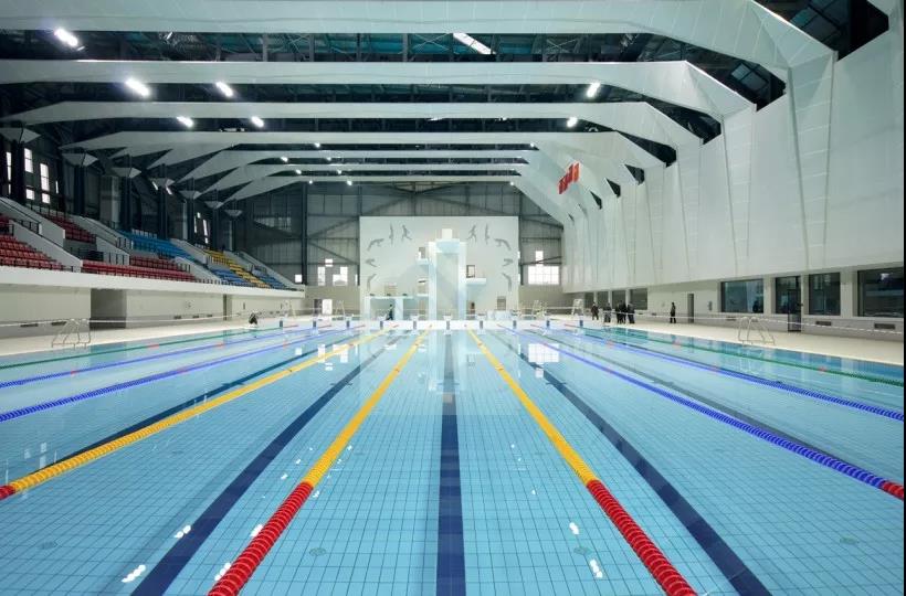 36℃，闷热升级！你急需一条降温帖，柳州游泳池地图献上