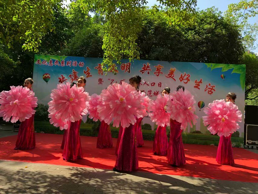 禁毒创示范 柳州在行动|燎原社区开展禁毒、反邪宣传活动