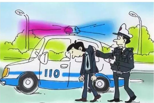 这个骑车出没于文昌路一带，专门对夜间独行女性下手的男子被批捕啦！