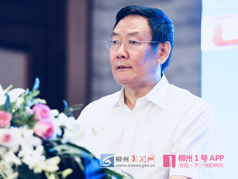 中国报业协会秘书长胡怀福：着力打造“点面体”式的大调研新格局