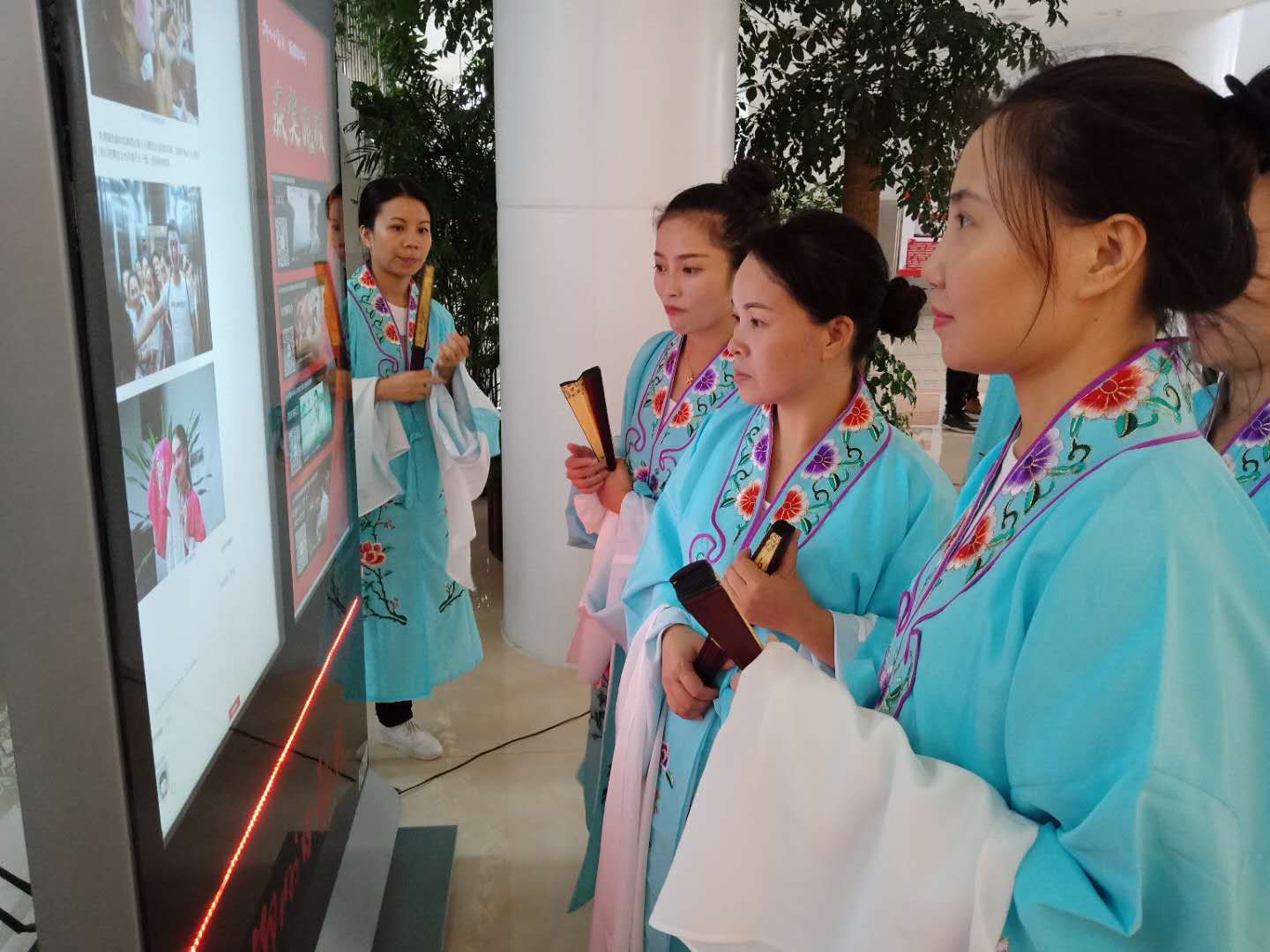 微信图片_20180928233525.jpg 微信图片_20180928233525.jpg