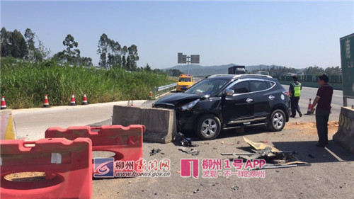 国庆路况播报|鹿寨往桂林方向交通趋于饱和，已发生5起刮碰追尾事故