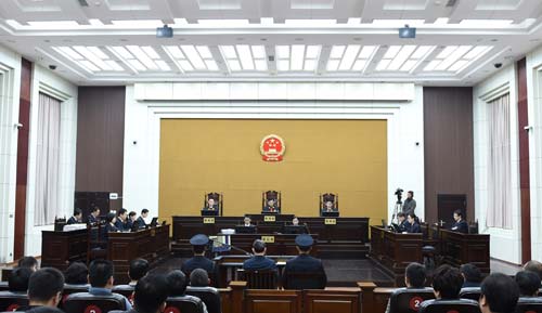 精神病不是“挡箭牌”！融水县一精神病患者将人砍成重伤获刑