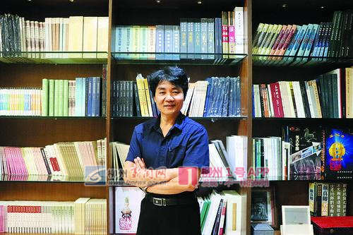 历史文化的传播者——记柳州市优秀人才、市博物馆馆长程州