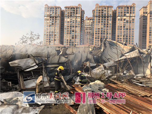 1号辟谣|网传正和城起火视频不实，失火点为柳东一工地工棚