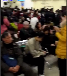 咋回事？市民咋在社保大厅办理业务排长队，相关部门回应了...