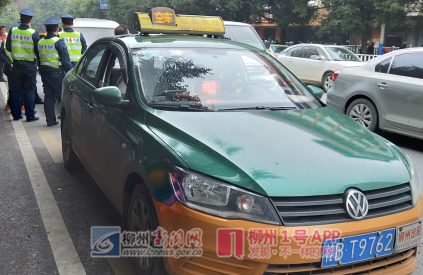 又一辆！桂BT9762半个月前被扣证，昨天“无证+议价”被扣车！