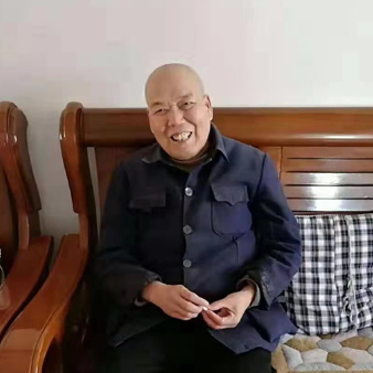 扩散！78岁老人在柳北大润发走失，患有老年痴呆症，你有他的消息吗？
