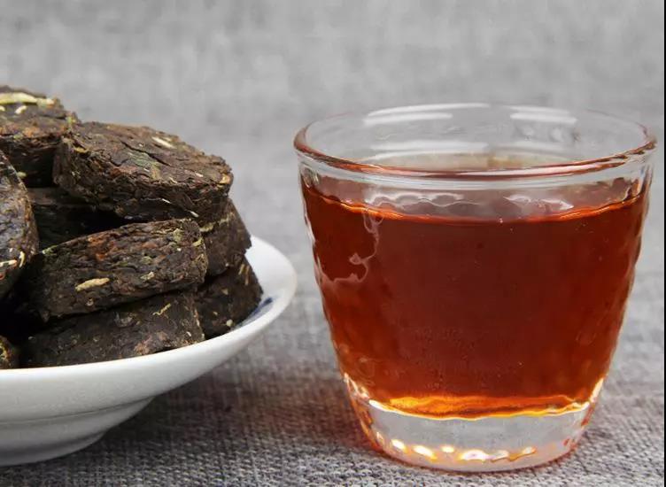 曝光！销售超期“糯米香茶”，鱼峰区这家茶行被罚20000元！