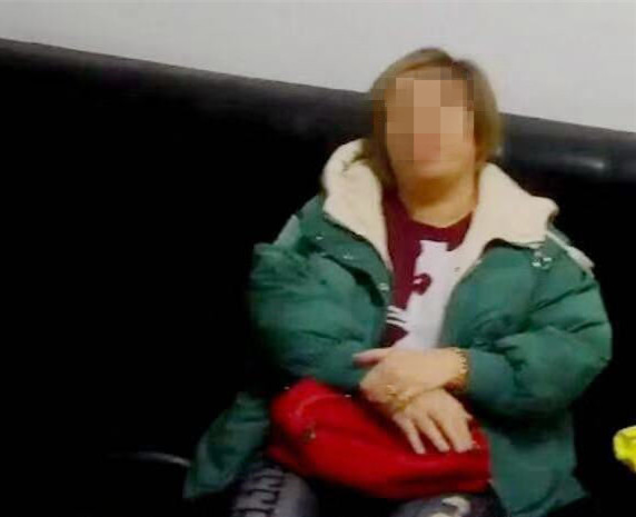 最“坦然”醉驾司机，撞车逃逸被截停：不用测了，我酒驾，我无证驾驶