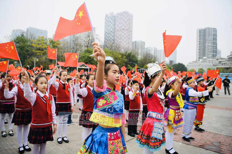 牢记党史国史，传承红色基因