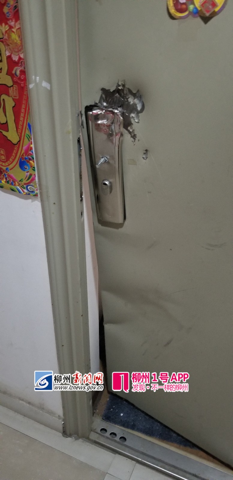 年轻女子凌晨4点吃安眠药寻短，民警破门后发现其已躺在卧室昏迷…