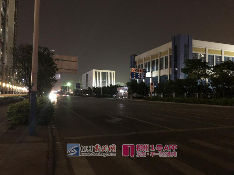 华润路为啥夜晚黑麻麻？市城市照明管理处：争取五一节前修复该路段照明