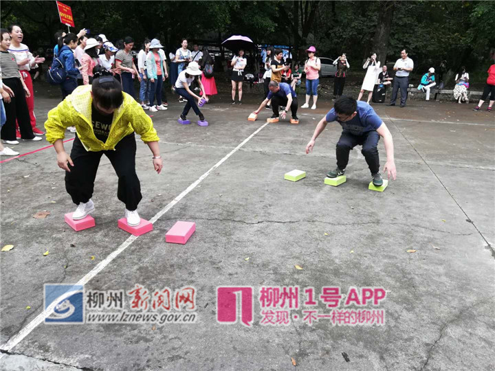 摸2.jpg