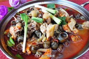柳州美食螺蛳鸡，一道很特别的火锅