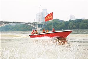 开展演练 备战抗洪