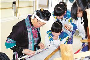 校企合作 协同培育柳州人才